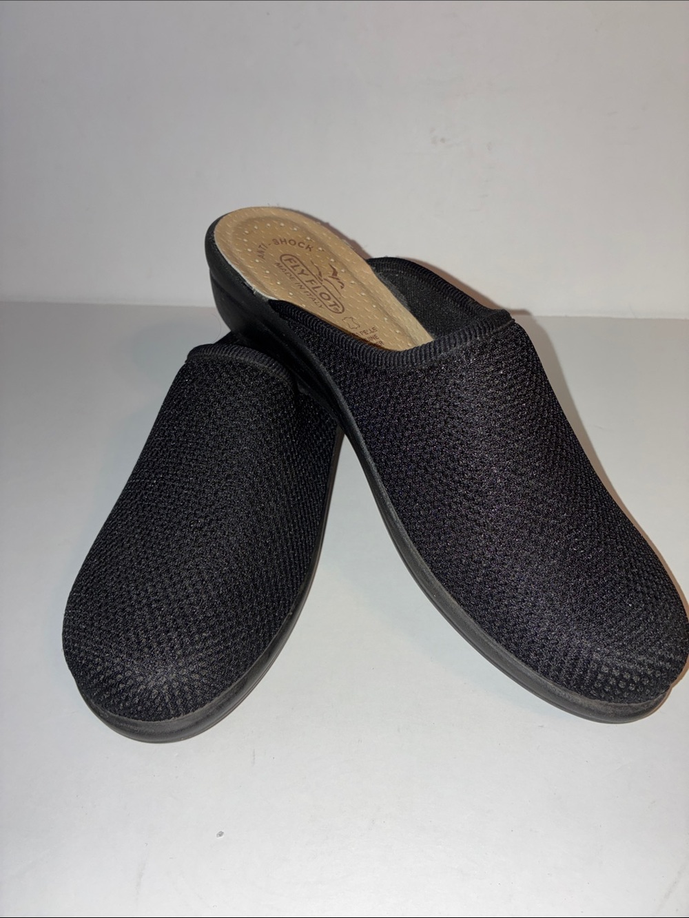 FlyFlot Mules, Women’s Size 40 (8.5 or 9), Black Clogs